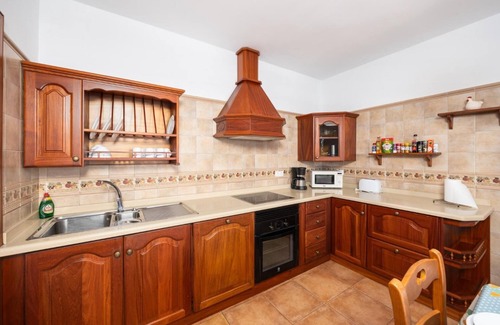 Conil Villa | Casa Morro Blanco - Four Bedroom Villa, Sleeps 9