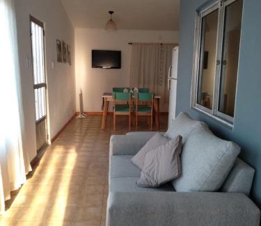 San Nicolas de los Arroyos Apartment | CASA MUY COMODA A METROS DEL SANTUARIO Y ECOPARQUE