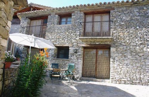 Lecina House | Casa Mur Artesania