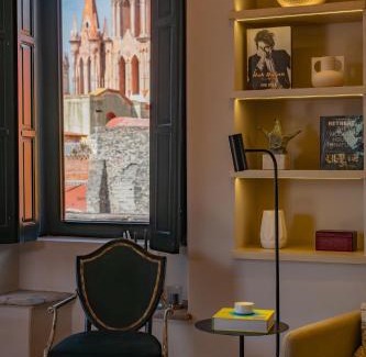 Zona Centro Apartment | Casa Musa: Views and art