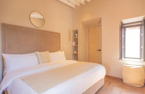 Zona Centro Apartment | Casa Musa: Views and art