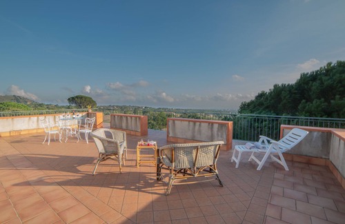 Belpasso Villa | Casa Museo A 'Rina, on the slopes of Mt Etna with panoramic views and free WiFi