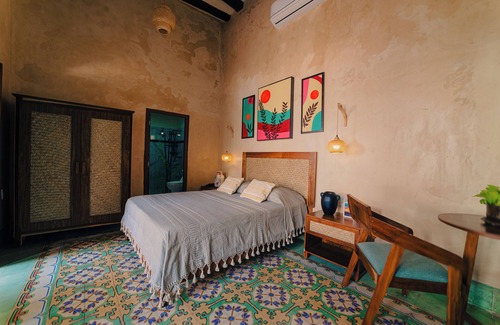 Zona Centro Apartment | Casa Lanz 17th century-center-cathedral-bicycle#3