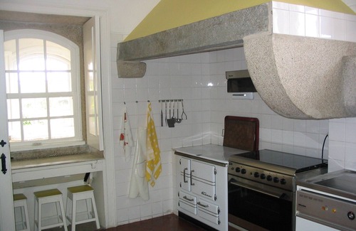 Cardielos House | Casa Noble century. XVIII with private pool, balconies and spectacular views!