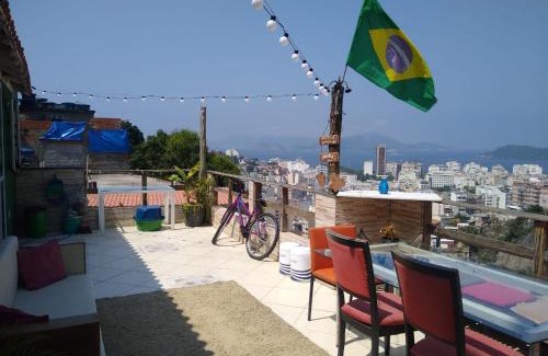 Catete House | Casa na colina