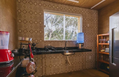 Bezerros House | Casa na pedra em Serra Negra vista para montanha