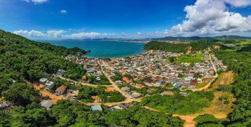 Penha House | Casa na praia com piscina, prox ao Beto Carreiro