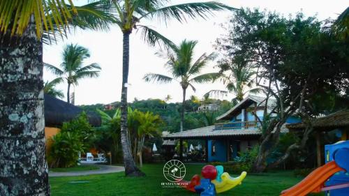Arraial d'Ajuda House | Casa na Praia de Mucugê - Arraial D'ajuda - Bahia - 40m da praia - Ar condicionado - vaga de estacionamento - Wifi