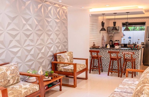 Caixa-Pregos House | Casa na Praia em Vera Cruz com Varanda Gourmet