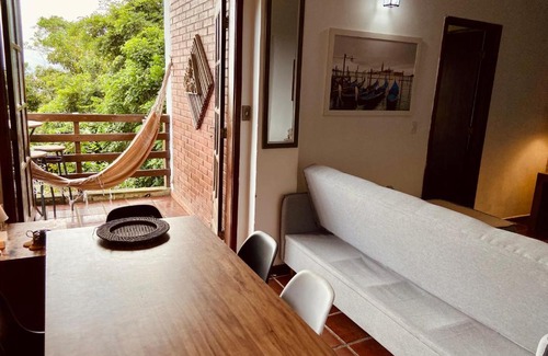 Barra de Guaratiba House | Casa na serra de Grumari vista incrível