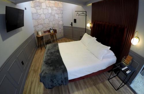 De La Presa Hotel | Casa Nada Hotel