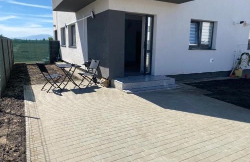 Sinpetru Apartment | Casa Nadia