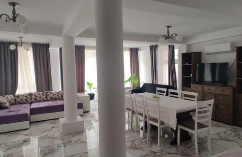 Baile Herculane House | Casa Narcisa