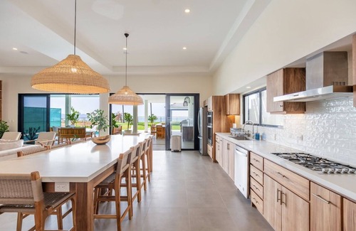 Potrero Villa | Casa Natalia: Luxurious Oceanfront Villa with Housekeeping and Concierge