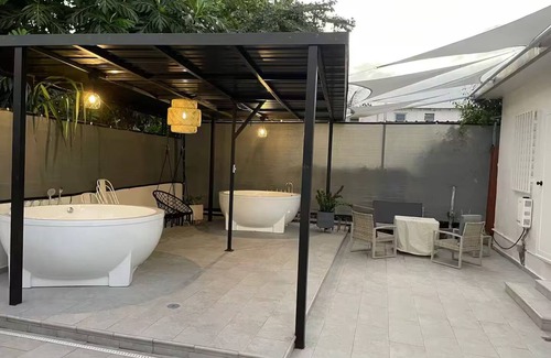 Sabanetas House | Casa Nativa Luxury Home with 2 Jacuzzis