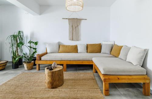 Skopelos Apartment | Casa Naturale