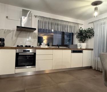 Moieciu House | Casa Nectaria