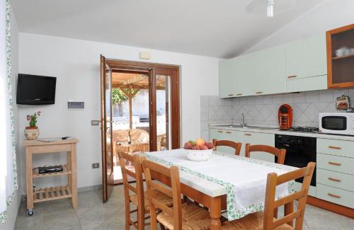 Magomadas Apartment | Casa nel vigneto con vista mare