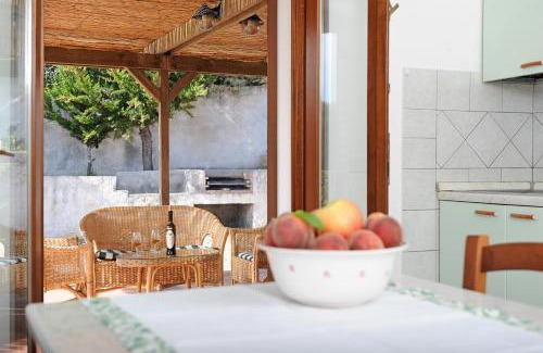 Magomadas Apartment | Casa nel vigneto con vista mare