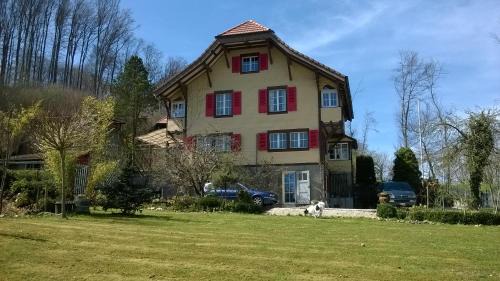 Wunnewil-Flamatt Apartment | Casa Nemea