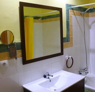 Riano House | Casa Nery