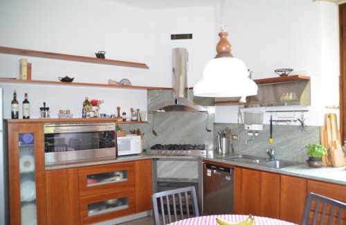 Travedona-Monate Villa | Casa Neu