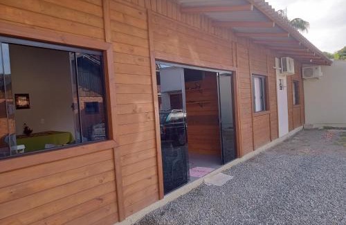 Praia da Armacao do Itapocoroi House | Casa Neumann