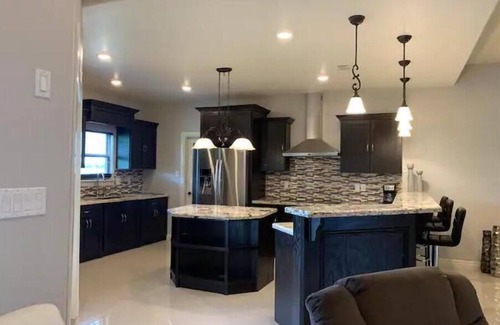 Rancho Viejo House | Casa Nicolás: Executive Style House in a Quiet Country Club Neighborhood.
