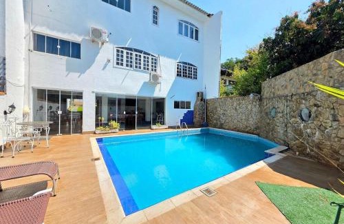 Foz do Iguacu House | Casa no centro de Foz com churrasqueira e piscina