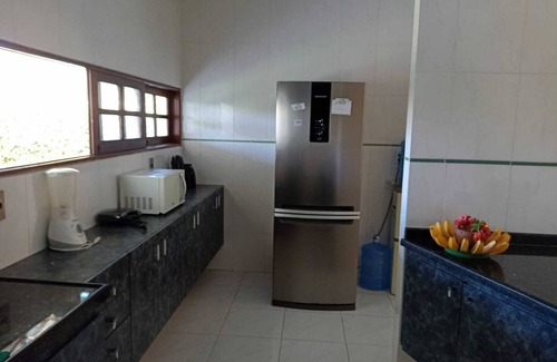 Centro House | Casa no Cond. Angra de Ipioca. Com Piscina, Perfeita Para Famílias