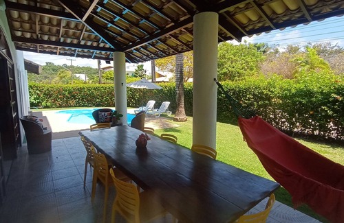 Centro House | Casa no Cond. Angra de Ipioca. Com Piscina, Perfeita Para Famílias