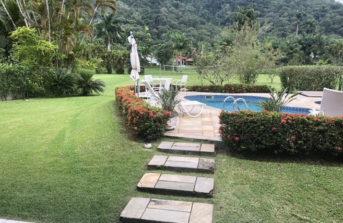 Jardim California House | Casa no Condomínio Costa Verde Tabatinga