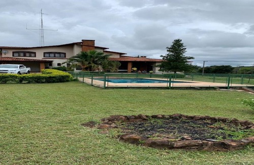 Aguas de Santa Barbara House | Casa no Lago 3