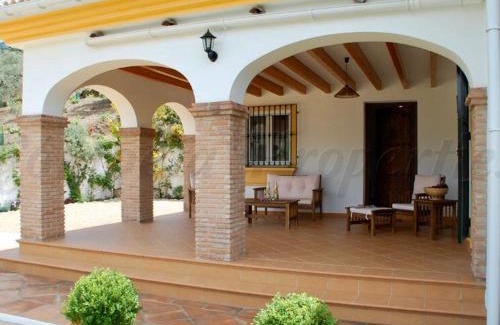 Competa House | Casa Nobleza