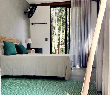 Felix House | Casa Noronha