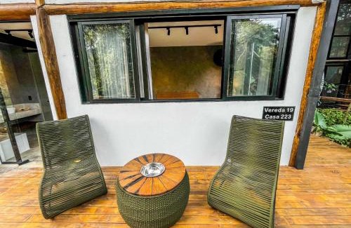 Felix House | Casa Noronha