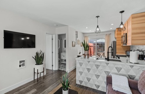 University Heights House | Casa Nova - Central San Diego FREE parking