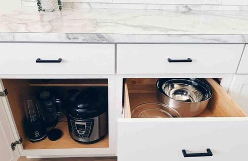 Lincoln House | Casa Nova - Clean & Central for Family & Friends