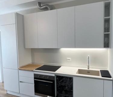 Empoli Apartment | Casa nuova a due passi stazione e 20 minuti da Firenze