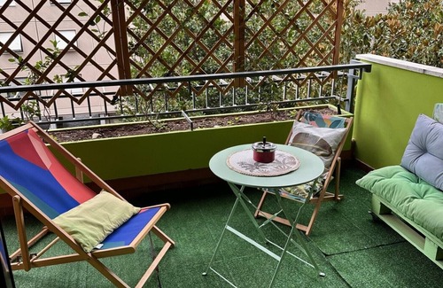 Rome Province Apartment | Casa Nuovo Salario, Palazzina in Cortina, Zona Roma Nord. Collegato Bene