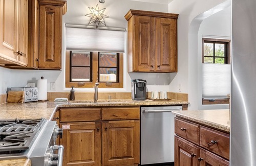Downtown Santa Fe House | Casa O'Keeffe - Five Minute Walk to the Plaza