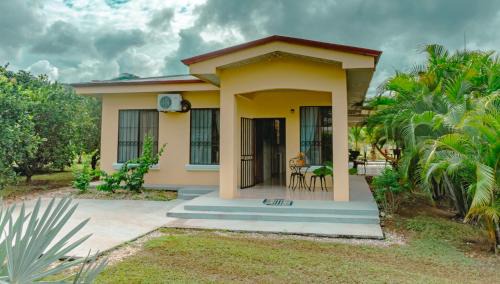 Nicoya House | Casa Oasis Tranquility by the Pool & Greenery
