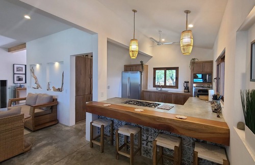 Jiquelite House | Casa Ohana: Beachfront Family Getaway with Pool & Ocean View
