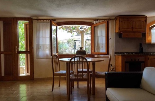 Porto Taverna House | Casa Oleandro, gardened apartment, 100 meters walk to the beach, internet Wi-Fi