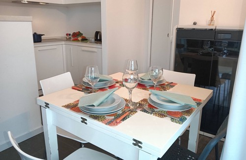 Gaino Apartment | Casa Oleandri Shared Pool & Lake View, Toscolano Maderno, Italy