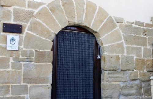 Arbanies House | Casa Oliban