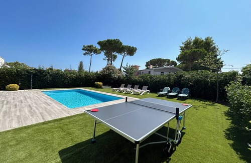 Mas Pinell Villa | Casa Olivera - Private pool, A/C and modern