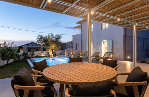 Tsoukaladhes Villa | Casa Oliva