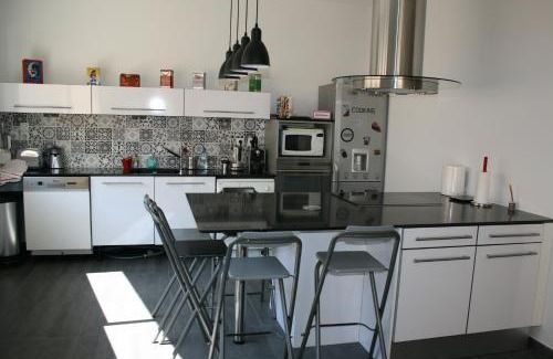 La Gare Apartment | Casa Oliva -situé au 2ème étage sans ascenseur
