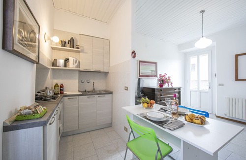 Brovello-Carpugnino Apartment | Casa Olivia Little Sweet Escape, Brovello Carpugnino, Italy